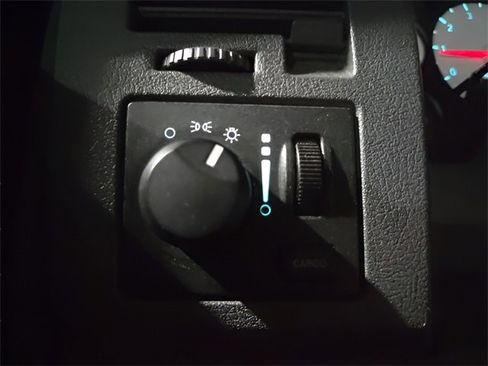 Used 2008 Dodge Ram 1500 Truck ST image 16