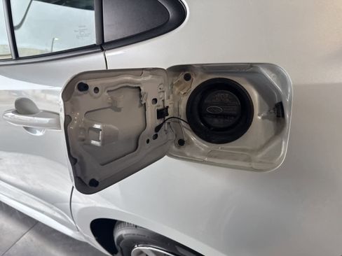 Used 2024 Toyota Corolla LE image 11