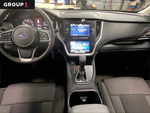 Used 2024 Subaru Outback AWD/4WD image 15