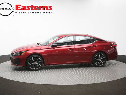 Used 2023 Nissan Altima 2.5 SR w/ SR Premium Package FWD image 58