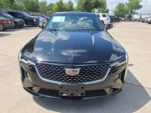 Used 2025 Cadillac CT4 Luxury w/ Sun And Sound Package RWD image 9