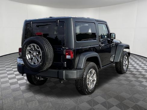 Used 2016 Jeep Wrangler Rubicon w/ Power Convenience Group AWD/4WD image 6