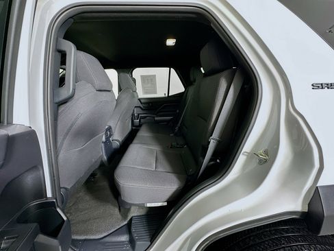 Used 2025 Toyota 4Runner SR5 AWD/4WD image 28