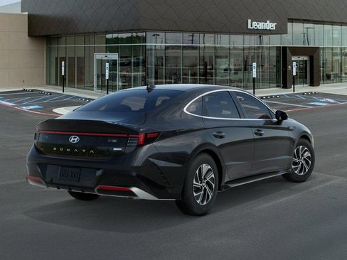 New 2026 Hyundai Sonata Blue FWD image 4