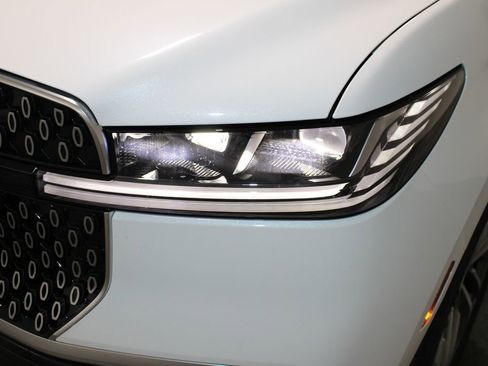 New 2025 Lincoln Navigator L Reserve image 64