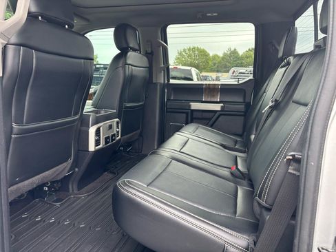 Used 2019 Ford F150 Lariat AWD/4WD image 10