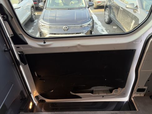 Used 2021 Mercedes-Benz Sprinter 1500 image 19