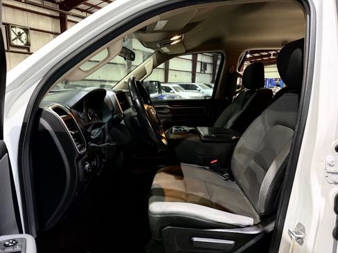 Used 2020 RAM 1500 Big Horn AWD/4WD image 13