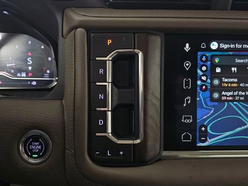 Used 2023 GMC Yukon XL Denali image 42