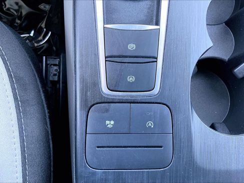 Used 2025 Ford Escape Active FWD image 36