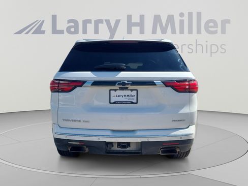Used 2022 Chevrolet Traverse Premier AWD/4WD image 4