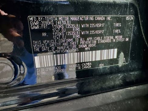 Certified 2024 Toyota RAV4 XLE FWD image 29