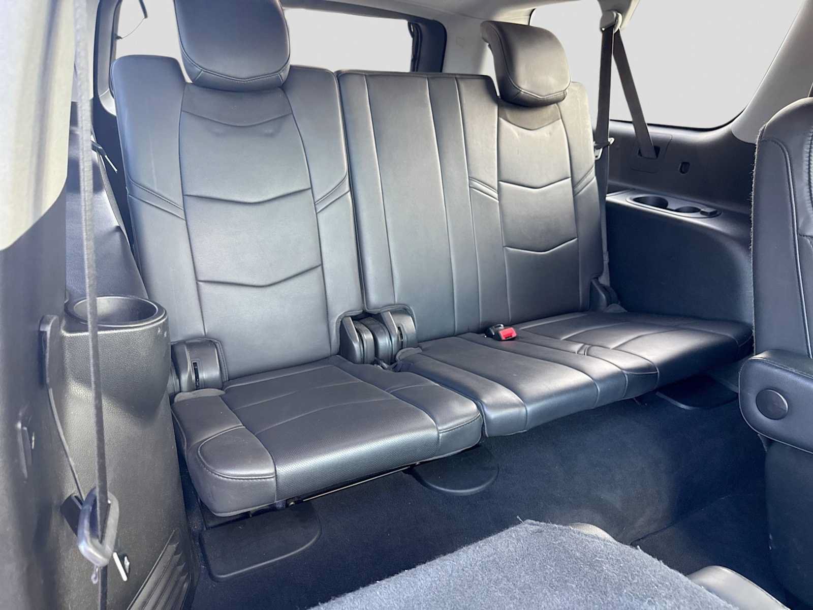 Used 2018 Cadillac Escalade ESV Premium Luxury AWD/4WD image 22
