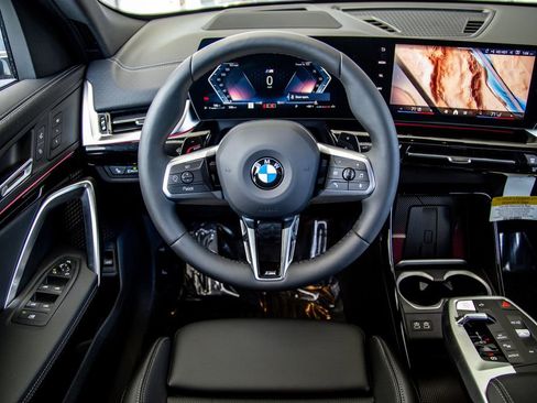 New 2026 BMW X2 xDrive28i w/ Technology Package image 11