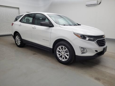 Used 2019 Chevrolet Equinox LS image 11