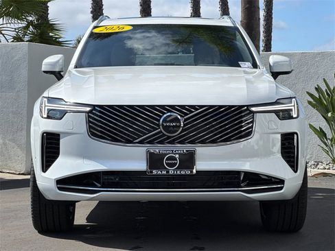 New 2026 Volvo XC90 B6 Plus w/ Protection Package Premier image 8