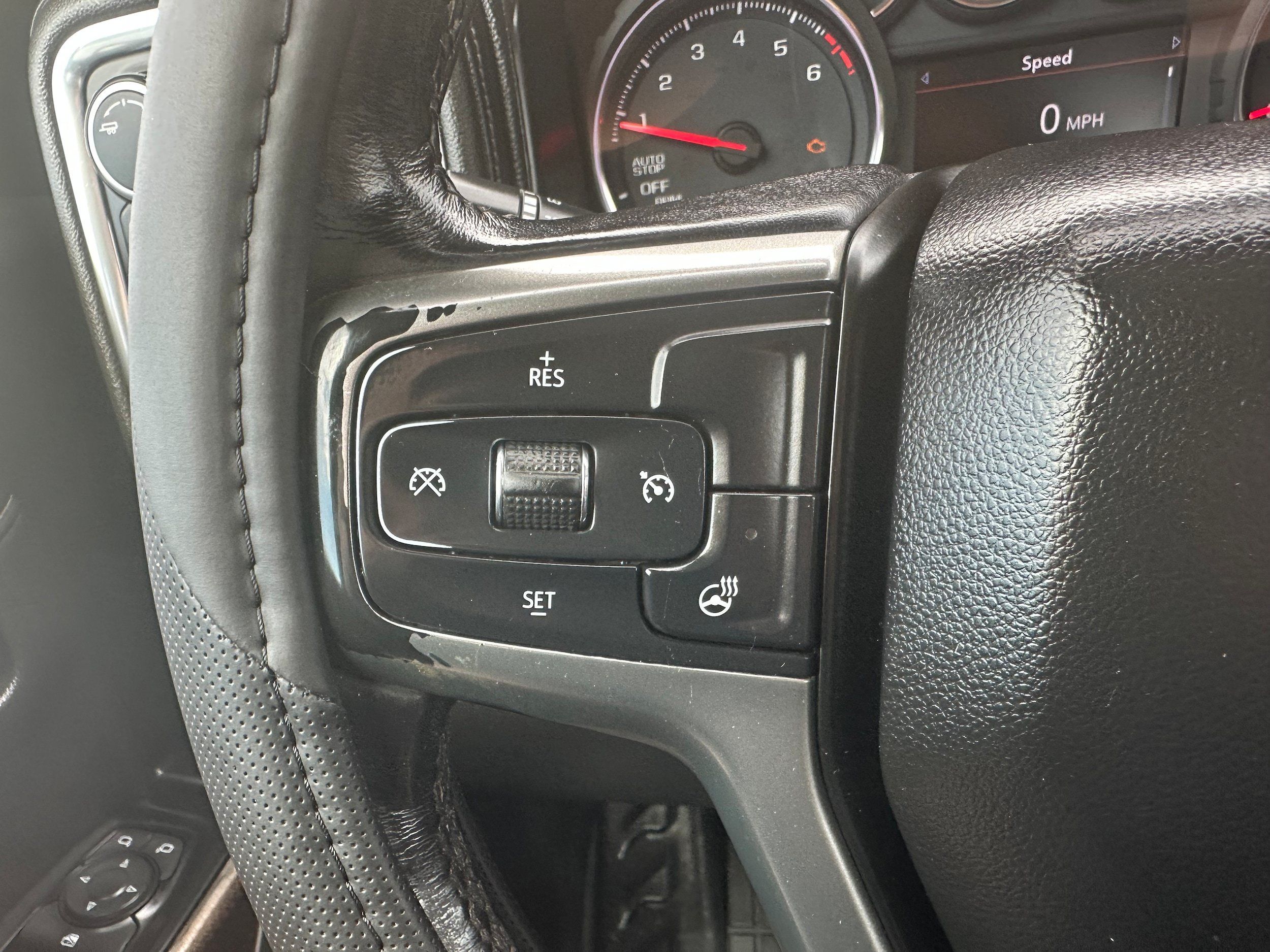 Used 2019 Chevrolet Silverado 1500 LT w/ All-Star Edition AWD/4WD image 23