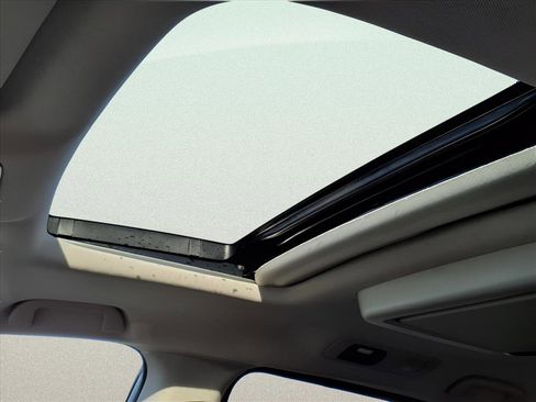 New 2026 Honda Odyssey Touring image 21