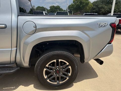 Used 2024 Toyota Tacoma TRD Sport RWD image 10