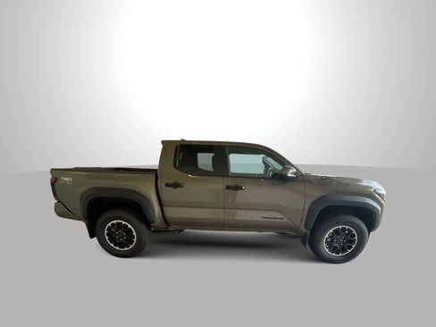 New 2025 Toyota Tacoma TRD Off-Road image 9