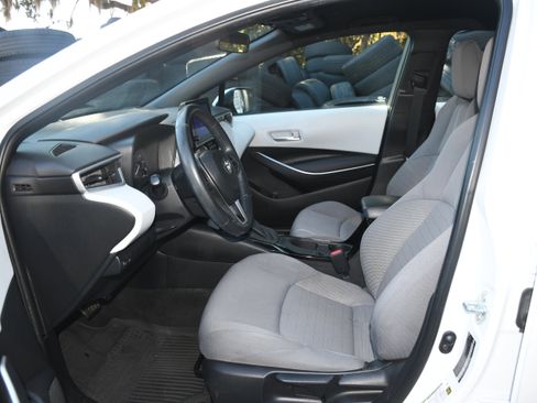 Used 2023 Toyota Corolla SE image 7