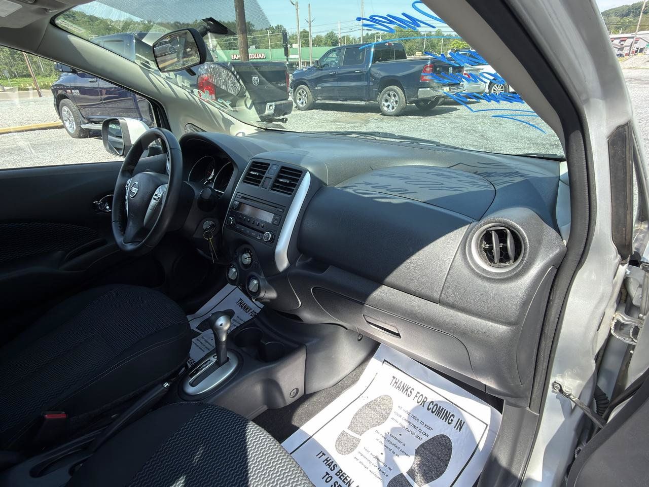 Used 2014 Nissan Versa Note SV FWD image 23