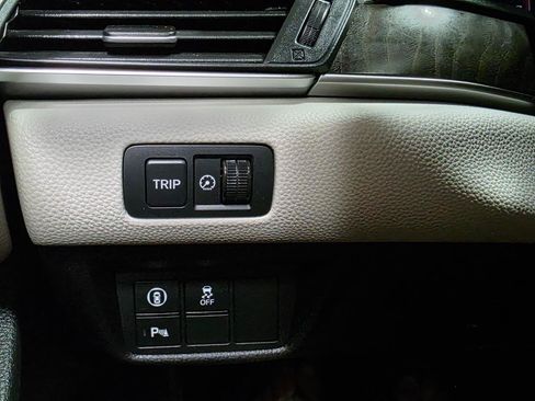 Used 2021 Honda Accord EX-L image 37
