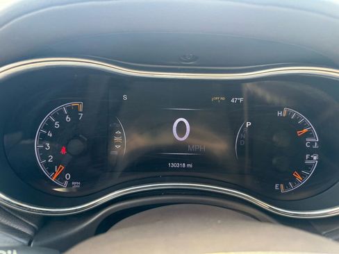 Used 2018 Jeep Grand Cherokee Overland image 56