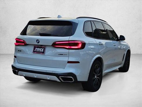 Used 2019 BMW X5 xDrive50i w/ M Sport Package AWD/4WD image 5