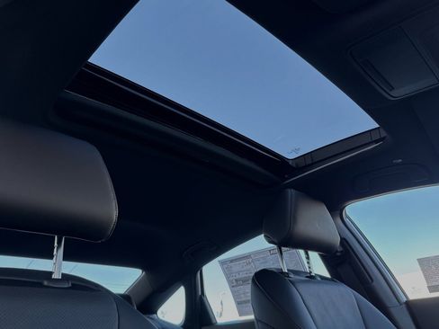 Used 2025 Honda Accord Sport image 19