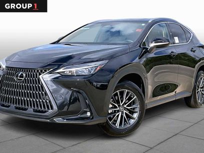 Used 2025 Lexus NX 250 FWD w/ Towing Package (2000 Lbs)