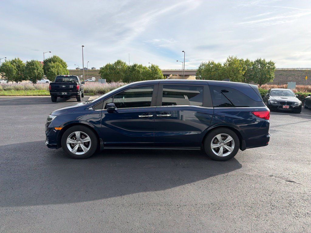 Used 2018 Honda Odyssey EX-L image 2