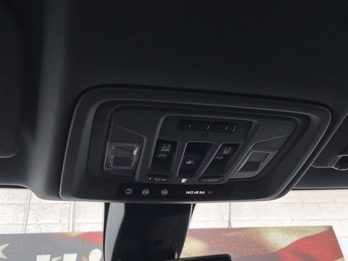 Used 2021 Chevrolet Silverado 2500 LTZ w/ LTZ Plus Package image 36