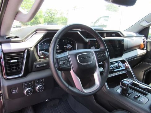 Used 2023 GMC Sierra 1500 Denali w/ Denali Reserve Package AWD/4WD image 15