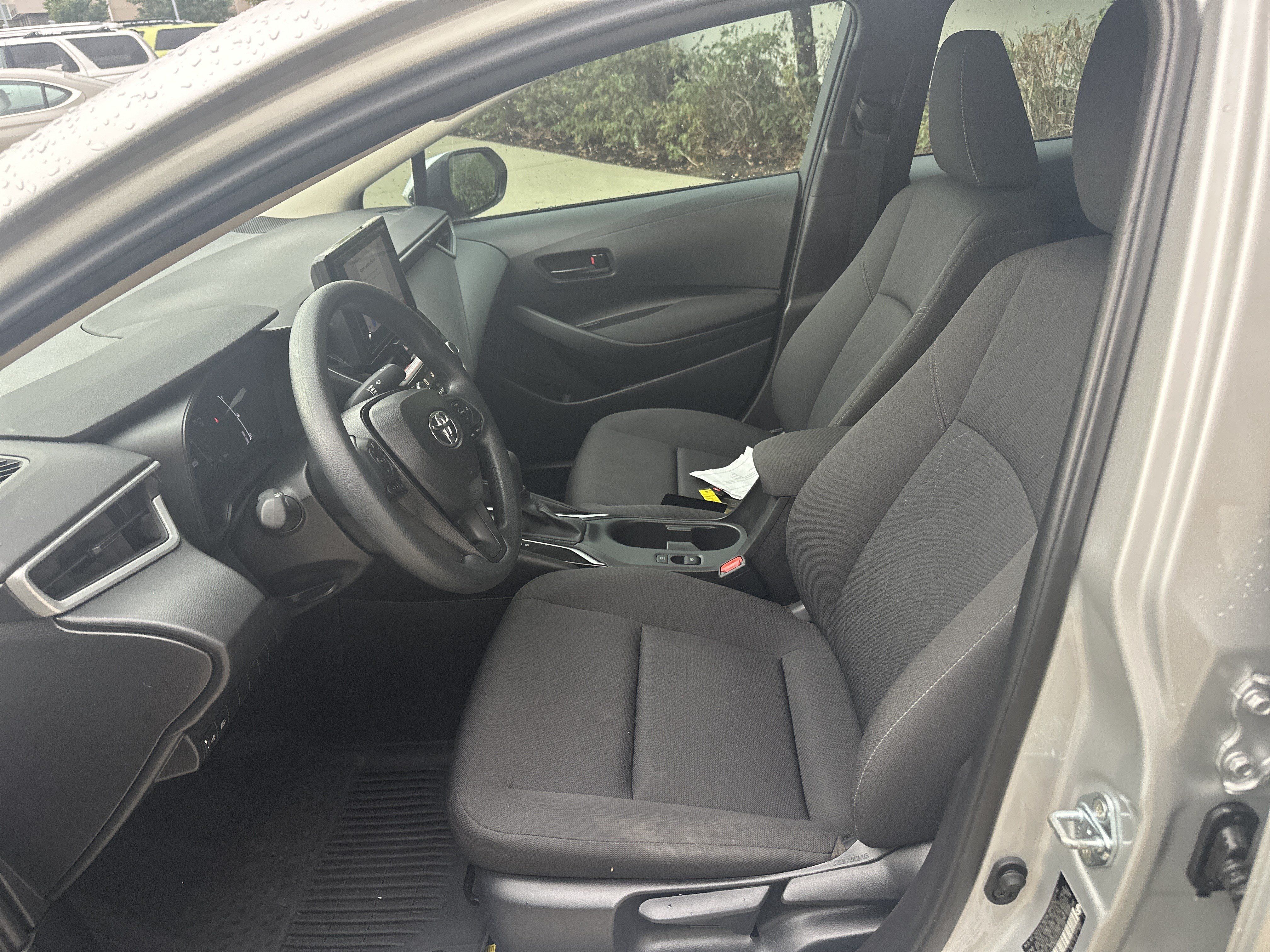 Used 2026 Toyota Corolla LE FWD image 15
