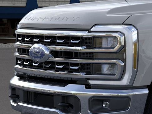 New 2026 Ford F250 4x4 Crew Cab Super Duty image 17