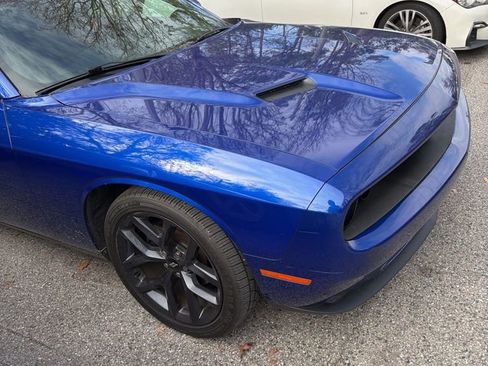 Used 2019 Dodge Challenger SXT w/ Blacktop Package image 2
