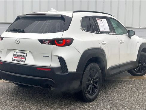 Used 2025 MAZDA CX-50 AWD 2.5 Hybrid w/ Premium Pkg image 17
