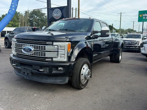 Used 2018 Ford F450 Platinum w/ Platinum Ultimate Package image 5