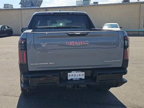 New 2026 GMC Sierra EV Elevation image 7