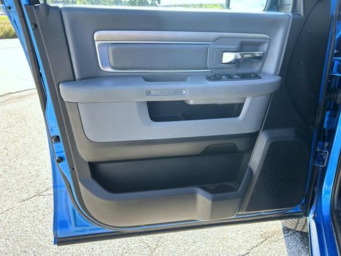 Used 2020 RAM 1500 Warlock w/ Electronics Group AWD/4WD image 9