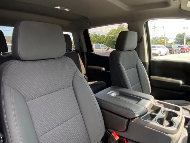 Used 2021 Chevrolet Silverado 1500 Custom Trail Boss AWD/4WD image 17