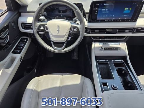 Certified 2025 Lincoln Aviator Reserve w/ Illumination Package RWD image 15