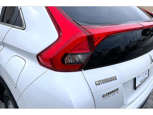 Used 2018 Mitsubishi Eclipse Cross ES FWD image 32