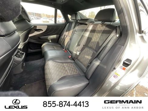 Used 2019 Lexus LS 500 F Sport image 13
