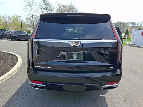 Used 2023 Cadillac Escalade ESV Premium Luxury AWD/4WD image 6