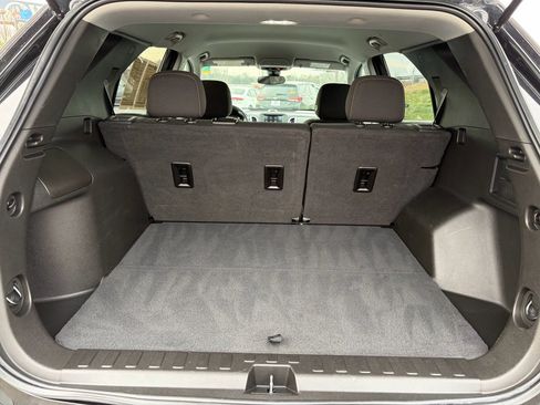 Used 2022 Chevrolet Equinox LT image 8