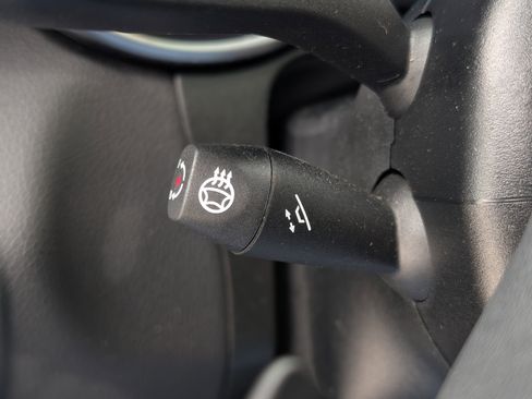 Used 2022 Mercedes-Benz GLC 300 4MATIC image 6