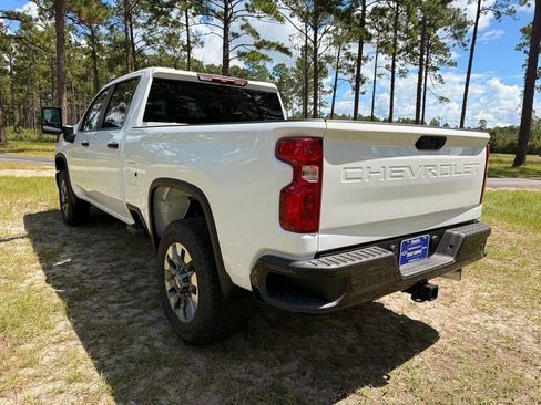 New 2026 Chevrolet Silverado 2500 Custom w/ Custom Value Package AWD/4WD image 3