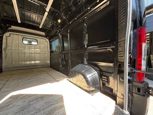 Used 2020 RAM ProMaster 2500 FWD image 18